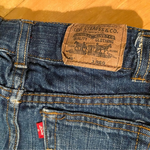 LEVIS Jeans unisex size 3 kid (549 relaxe straight cut) - Picture 3 of 6